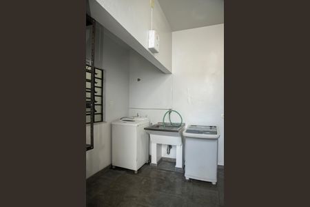 Casa à venda com 150m², 3 quartos e 4 vagasÁrea de Serviço