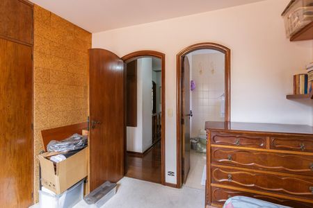 Casa à venda com 160m², 4 quartos e 4 vagas Casa à venda com 160m², 4 quartos e 4 vagasSuíte 3