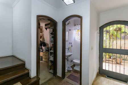 Casa à venda com 160m², 4 quartos e 4 vagas Casa à venda com 160m², 4 quartos e 4 vagasLavabo