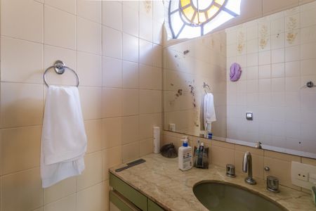 Casa à venda com 160m², 4 quartos e 4 vagas Casa à venda com 160m², 4 quartos e 4 vagasBanheiro da Suíte 3