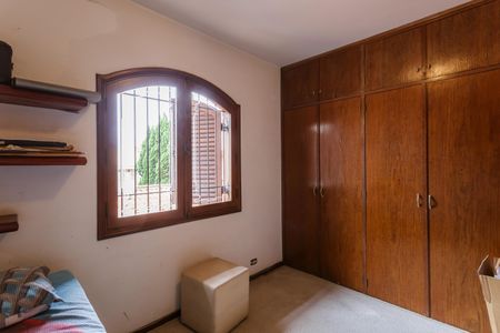 Casa à venda com 160m², 4 quartos e 4 vagas Casa à venda com 160m², 4 quartos e 4 vagasSuíte 3