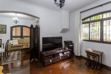 Casa à venda com 160m², 4 quartos e 4 vagas Casa à venda com 160m², 4 quartos e 4 vagasSala