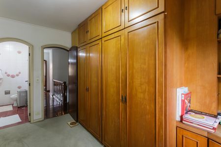 Casa à venda com 160m², 4 quartos e 4 vagas Casa à venda com 160m², 4 quartos e 4 vagasSuíte 4