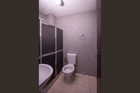 Apartamento para alugar com 60m², 2 quartos e sem vagaBanheiro