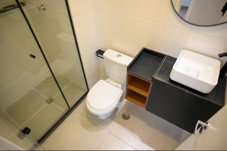 Apartamento à venda com 42m², 2 quartos e 1 vaga Apartamento à venda com 42m², 2 quartos e 1 vagaBanheiro