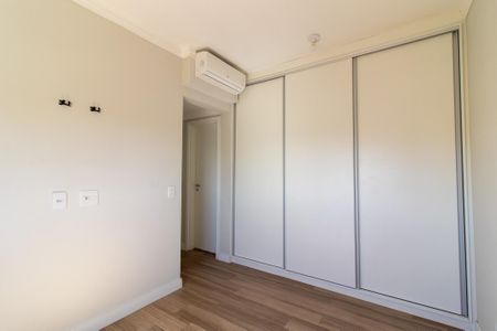 Apartamento à venda com 76m², 3 quartos e 2 vagas Apartamento à venda com 76m², 3 quartos e 2 vagasSuíte