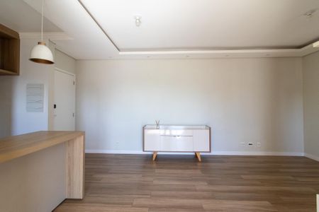Sala de apartamento à venda com 3 quartos, 76m² em Ponte Preta, Campinas