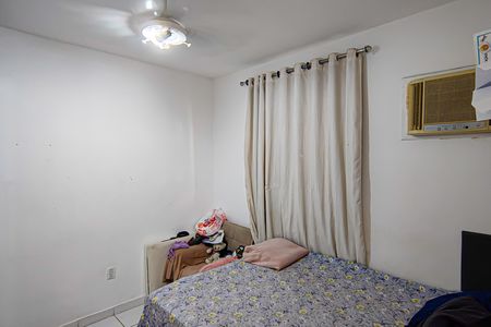 Quarto de casa à venda com 1 quarto, 36m² em Curicica, Rio de Janeiro