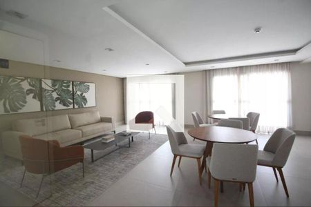 Studio à venda com 28m², 1 quarto e sem vaga Studio à venda com 28m², 1 quarto e sem vagaÁrea comum - Salão de festas