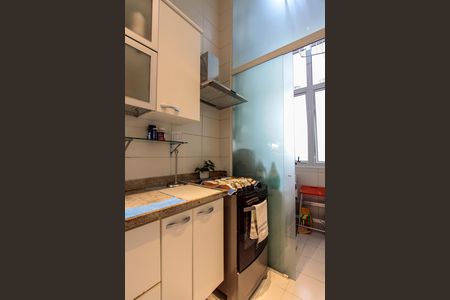 Apartamento para alugar com 77m², 2 quartos e 2 vagas Apartamento para alugar com 77m², 2 quartos e 2 vagasCozinha integra