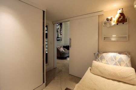 Apartamento para alugar com 77m², 2 quartos e 2 vagas Apartamento para alugar com 77m², 2 quartos e 2 vagasQuarto 2