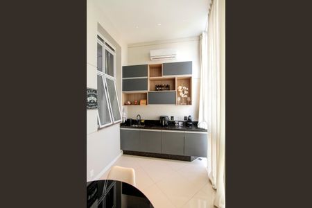 Apartamento para alugar com 77m², 2 quartos e 2 vagas Apartamento para alugar com 77m², 2 quartos e 2 vagasSala