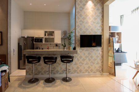 Apartamento para alugar com 77m², 2 quartos e 2 vagas Apartamento para alugar com 77m², 2 quartos e 2 vagasSala