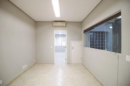 Casa para alugar com 90m², 2 quartos e sem vaga Casa para alugar com 90m², 2 quartos e sem vagaSala