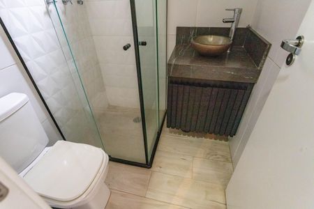 Apartamento à venda com 78m², 2 quartos e 1 vagaBanheiro da suíte