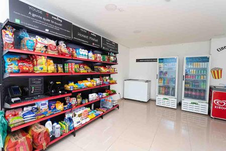 Apartamento à venda com 78m², 2 quartos e 1 vagaMinimercado