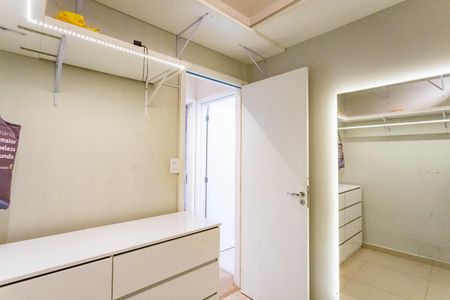 Apartamento à venda com 78m², 2 quartos e 1 vagaQuarto 2