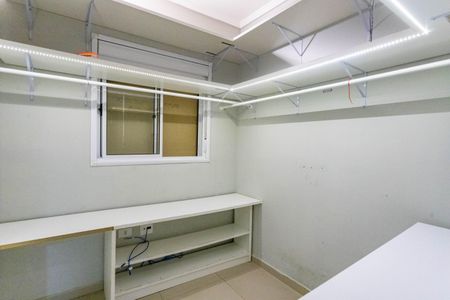 Apartamento à venda com 78m², 2 quartos e 1 vagaQuarto 2
