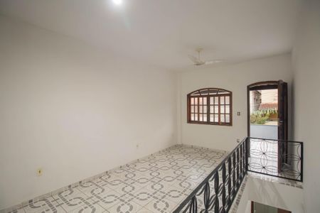 Quarto 1 de casa para alugar com 1 quarto, 48m² em Zé Garoto, São Gonçalo