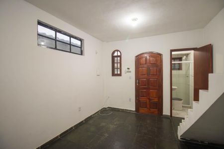Sala de casa para alugar com 1 quarto, 48m² em Zé Garoto, São Gonçalo