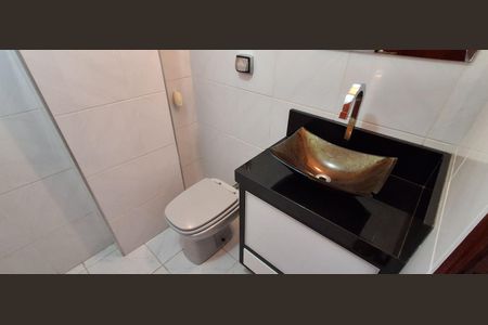 Apartamento à venda com 296m², 3 quartos e 3 vagasBanheiro Social 