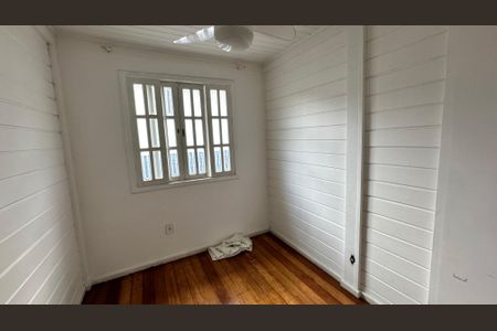 Quarto 1 de casa de condomínio para alugar com 4 quartos, 120m² em Recreio dos Bandeirantes, Rio de Janeiro
