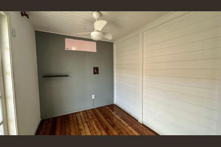 Casa de condomínio para alugar com 120m², 4 quartos e 5 vagasQuarto 3