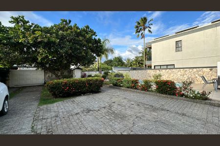 Casa de condomínio para alugar com 120m², 4 quartos e 5 vagasÁrea externa