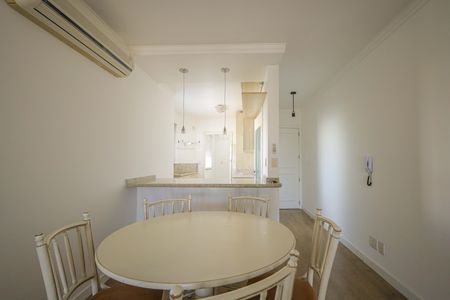 Apartamento para alugar com 75m², 2 quartos e 2 vagasSala