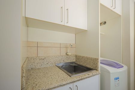 Apartamento para alugar com 75m², 2 quartos e 2 vagasÁrea de Serviço