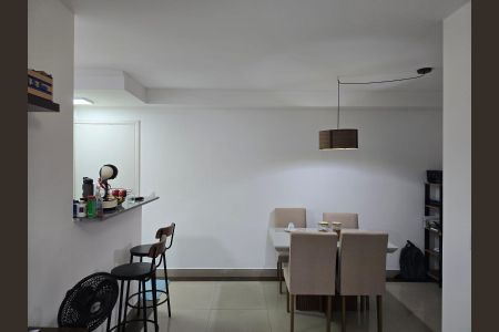 Apartamento para alugar com 63m², 2 quartos e 1 vaga Apartamento para alugar com 63m², 2 quartos e 1 vagaSala