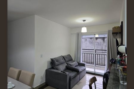 Sala  de apartamento para alugar com 2 quartos, 63m² em Jardim Flor da Montanha, Guarulhos
