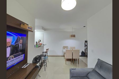 Apartamento para alugar com 63m², 2 quartos e 1 vaga Apartamento para alugar com 63m², 2 quartos e 1 vagaSala