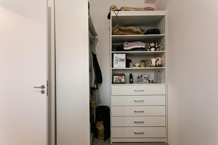 Apartamento à venda com 34m², 1 quarto e 1 vagaQuarto