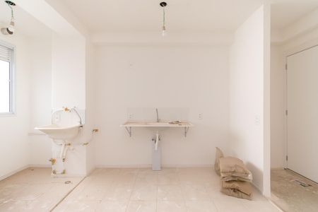 Apartamento à venda com 36m², 1 quarto e sem vaga Apartamento à venda com 36m², 1 quarto e sem vagaCozinha e Área de Serviço