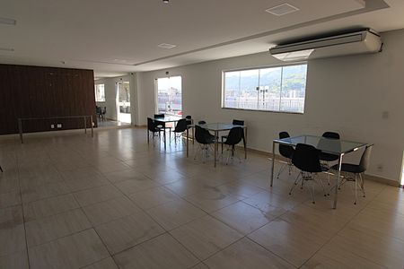 Apartamento para alugar com 43m², 2 quartos e 1 vagaÁrea comum