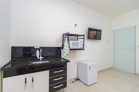 Cozinha de kitnet/studio para alugar com 1 quarto, 22m² em Vila Regente Feijó, São Paulo