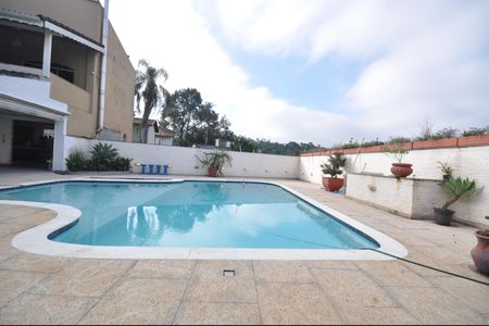 Vista do Quarto  de casa para alugar com 3 quartos, 800m² em Vila Albertina, São Paulo