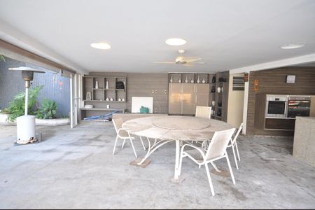 Área comum de casa para alugar com 3 quartos, 800m² em Vila Albertina, São Paulo