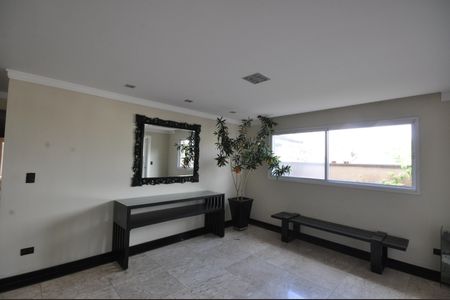 Casa para alugar com 800m², 3 quartos e 4 vagasSala