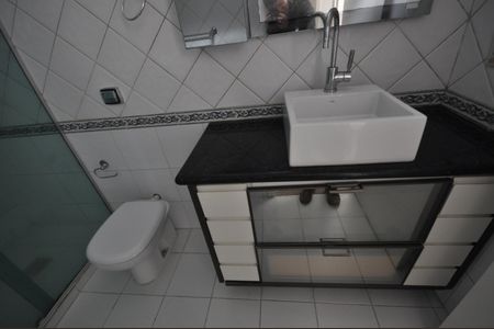 Casa para alugar com 800m², 3 quartos e 4 vagasBanheiro da Suíte Master