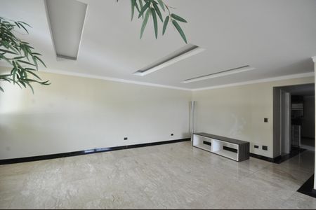 Sala de casa para alugar com 3 quartos, 800m² em Vila Albertina, São Paulo