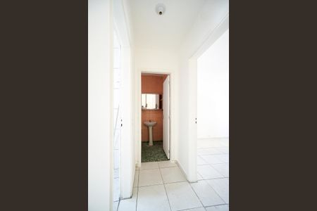 Apartamento à venda com 40m², 2 quartos e sem vaga Apartamento à venda com 40m², 2 quartos e sem vagaCorredor dos quartos