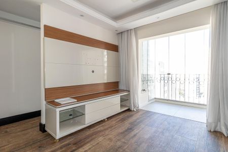 Apartamento à venda com 55m², 2 quartos e 1 vaga Apartamento à venda com 55m², 2 quartos e 1 vagaSala