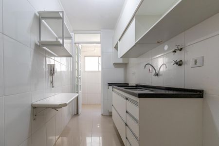 Apartamento à venda com 55m², 2 quartos e 1 vaga Apartamento à venda com 55m², 2 quartos e 1 vagaCozinha