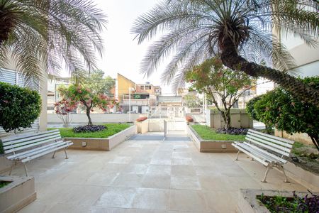 Área comum de apartamento para alugar com 2 quartos, 70m² em Irajá, Rio de Janeiro