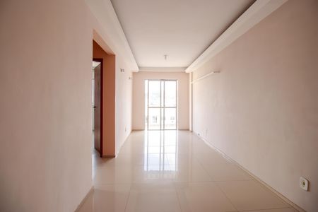 Sala de apartamento para alugar com 2 quartos, 70m² em Irajá, Rio de Janeiro