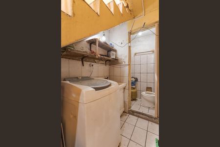 Casa à venda com 121m², 2 quartos e 1 vagaÁrea de Serviço