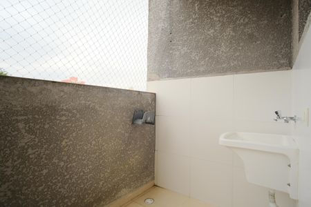 Apartamento para alugar com 57m², 1 quarto e 1 vagaÁrea de Serviço