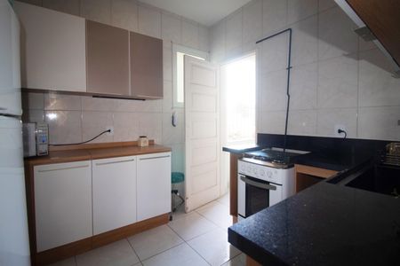 Apartamento para alugar com 68m², 2 quartos e 1 vagaCozinha